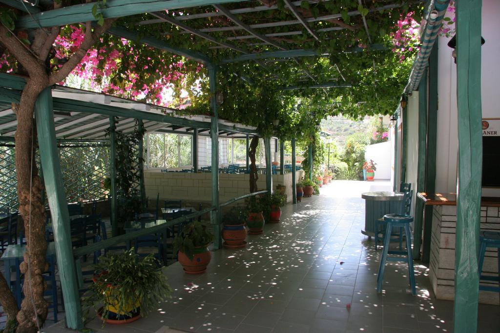 Armonia Hotel Matala Exterior foto